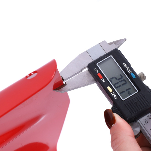 Лопата лавинная алюминиевая ИРЕМЕЛЬ СНЕГОВИК IR124 односекционная, T-образная рукоять, длина 70см, лезвие 28х21см, чёрно-красная/уп10