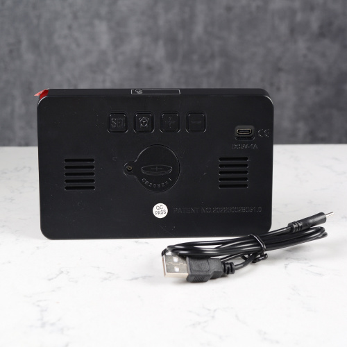 Часы настольные электронные 14.5x4x9 / 667 /уп 100/