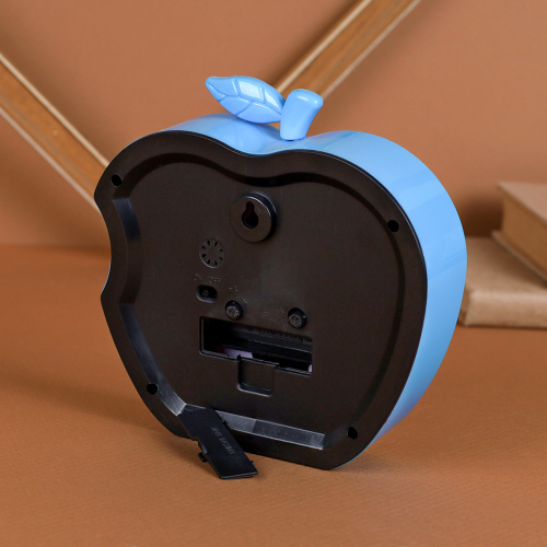 Часы настольные Яблоко 15 см / K43 /уп 100/ микс