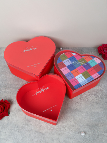 Коробка подарочная 3 штуки Сердце набор красная / B9826 /уп 30/прозрачная крышка