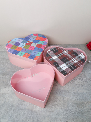 Коробка подарочная 3 штуки Сердце набор розовая / B9827 /уп 30/прозрачная крышка