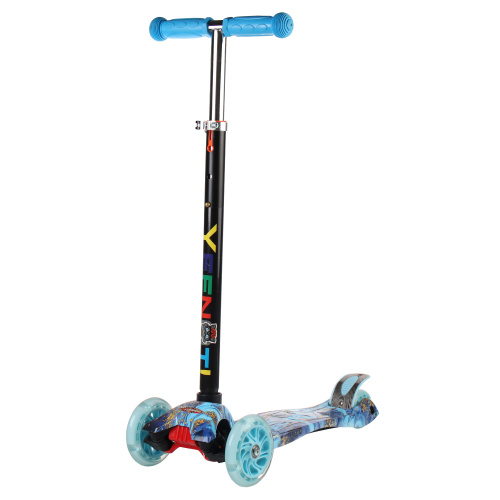 Самокат трехколесный для детей от 3-х лет Yeenot GT4108P38, нагрузка до 50кг, вес 2.3кг, светящиеся колёса PU116мм, цвет Подводный мир БК/уп10