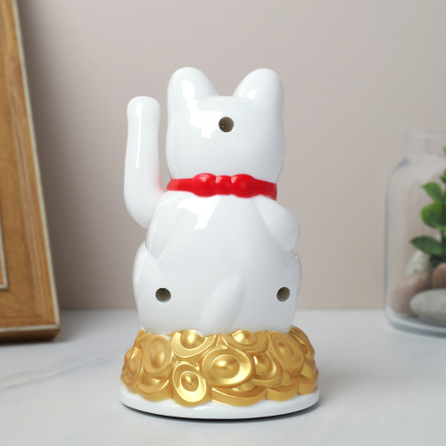 Фен-шуй сувенир Денежный кот 12 см белый / 45E /уп 240/Манэко-кот