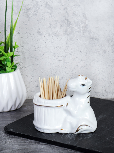Подставка для зубочисток Лошадь 8 см / B5484 /уп 120/ Символ года 2026  костяной фарфор