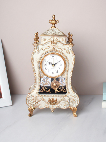 Часы настольные 28 см бежевые / 63317E /уп 18/ музыкальные