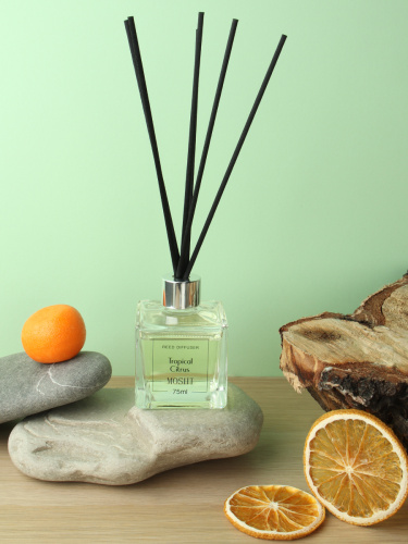 Жидкий ароматизатор с диффузором 75 мл (Тропические фрукты, роза, лаванда, лемонграс, гавайский бриз) / AF79921 /уп 12/48/серия MOSHI