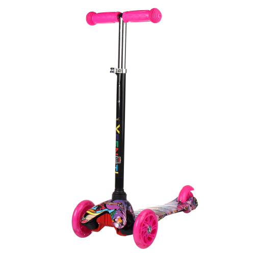 Самокат трехколесный для детей от 2-х лет Yeenot GT4105P15, нагрузка до 30кг, вес 1,8кг, светящиеся колёса PU 110мм, цвет граффити Glamour БК/уп10