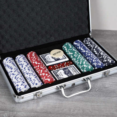 Покер фишки, карты / 6633 /уп 4/