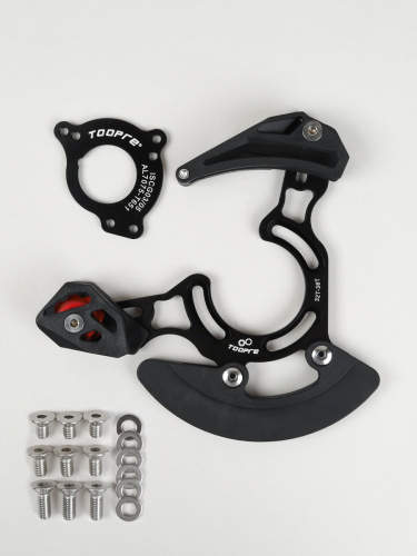 Успокоитель цепи универсальный: pitch 47.77/55.92mm. Звезды 32-38Т. TOOPRE CG03/05/BB. Алюминий/пластик. Черный /уп 20/