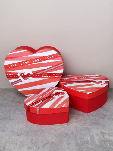 Коробка подарочная 3 штуки Сердце набор 22/19/16 / C2218-160 /уп 36/