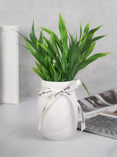 Ваза 12 см белая+ленточка 3D Ягода  АКЦИЯ / FLM-69 /уп 75/ без уп