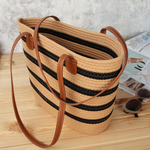 Сумка плетеная 27x43x13 / DW-21 /уп 50/коричнево-черная