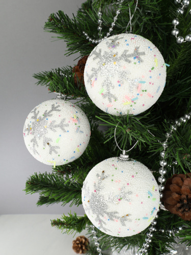 Новогоднее украшение Шары 3 штуки 8 см / WF-192 /уп 128/белые