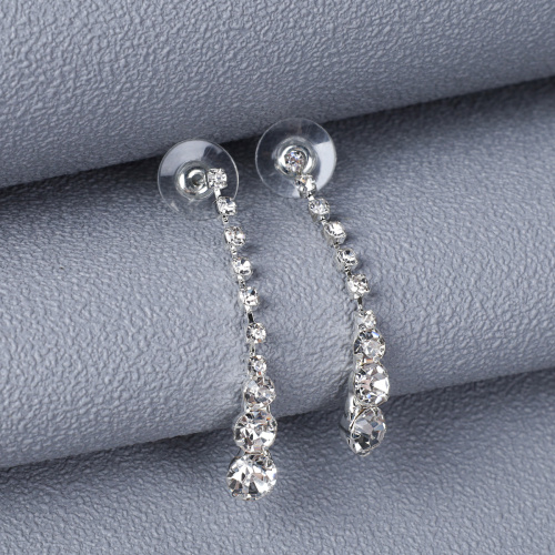 Колье со стразами и серьги гвоздики 3,5 см / 6286 /уп 12/серебро