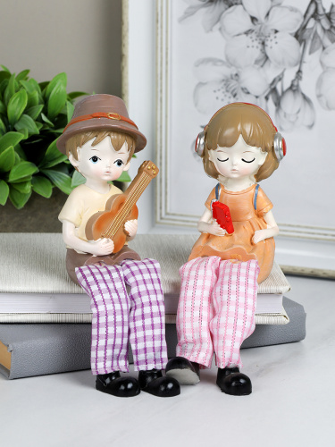 Фигурка Мальчик/Девочка висячие ножки 2 штуки набор 19 см / 5063 /уп 60/