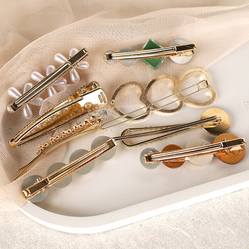 Заколка-зажим 7 см набор 8 штук / 2125-55 /жемчуг/стразы