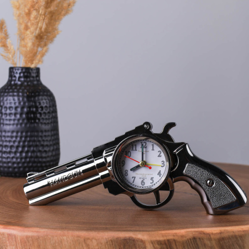 Часы настольные Револьвер / 178001 /уп 144/