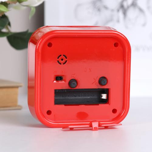 Будильник 3,8x9.5 см / 806-1 /уп 200/ 