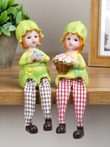 Фигурка Мальчик/Девочка висячие ножки 2 штуки набор / 2006 /уп 96/А