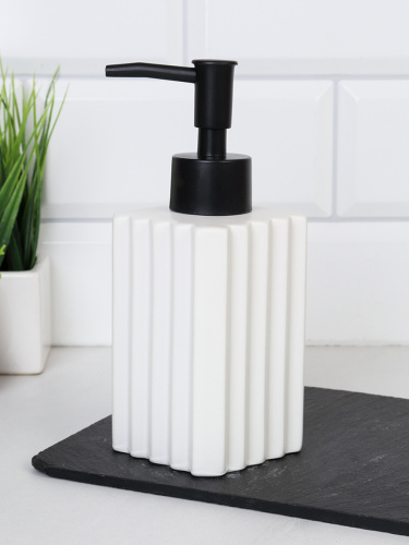 Дозатор для жидкого мыла 290 мл / J1362W /уп 60/