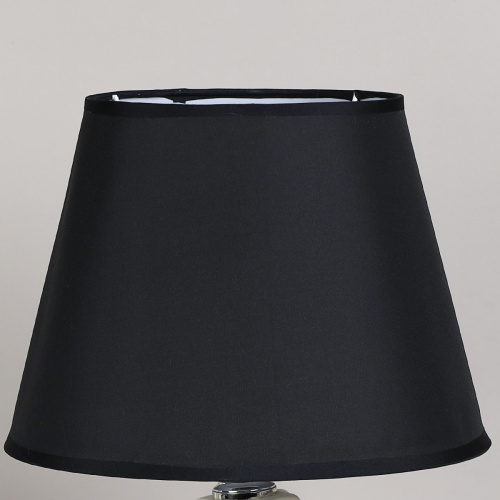 Светильник настольный 42 см белый + черный плафон / YM220333 /уп 16/713811