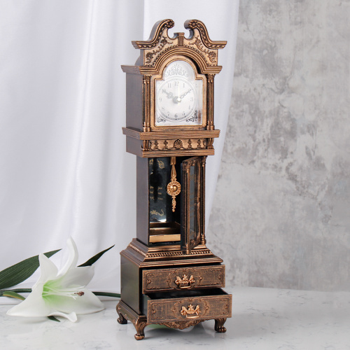 Часы настольные 36 см коричневые / 63316В /уп 24/пластик