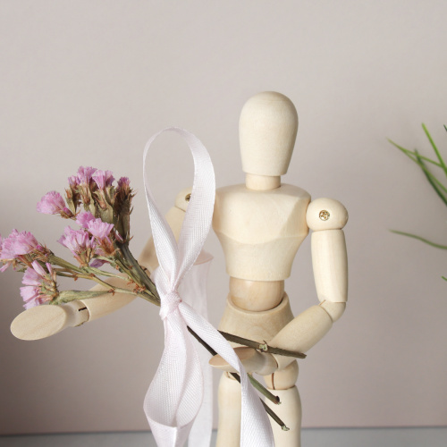 Сувенир Человек деревянный 21 см / H-21 /уп 100/