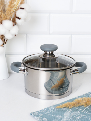 Кастрюля 1.9 л Евро / LB-S-1931B-8C 1,9 /уп 1/ индукция/ ручки с силиконом/ Гофрокороб/ KISIGA