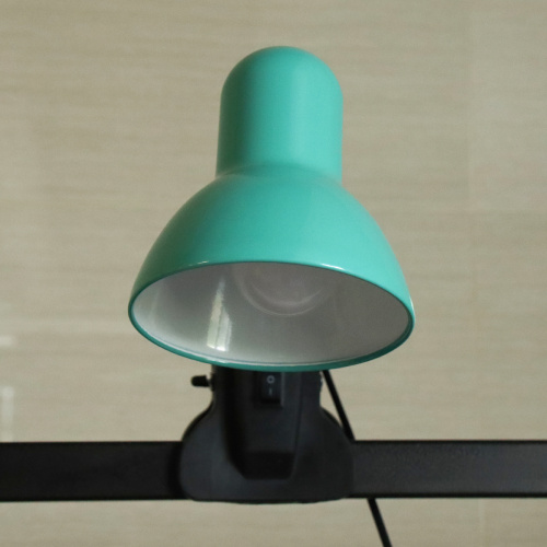 Светильник настольный на прищепке зеленый / 108BXIAO-3 / Ex27 /уп 70/