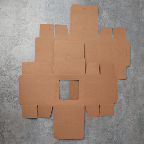 Коробка подарочная складная 13x13x5 см / 326-C /уп 12/600/крафт