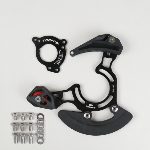 Успокоитель цепи универсальный: pitch 47.77/55.92mm. Звезды 32-38Т. TOOPRE CG03/05/BB. Алюминий/пластик. Черный /уп 20/