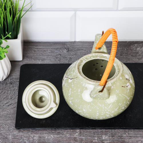 Чайник заварочный 700 мл / GR-933green /уп 18/ плетеная ручка