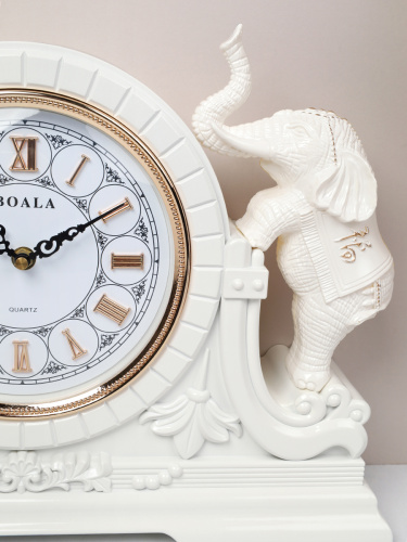 Часы настольные 45х30 см / T2828-2/2 /уп 4/белые