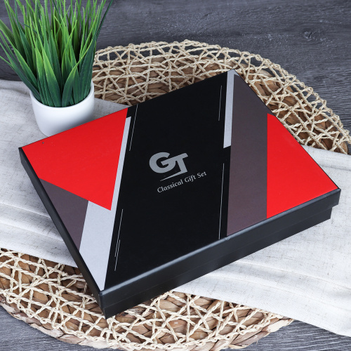 Набор в подарочной коробке Фляжка 180 мл Россия + 4 стопки 30 мл, воронка / FL-212 /уп 60/