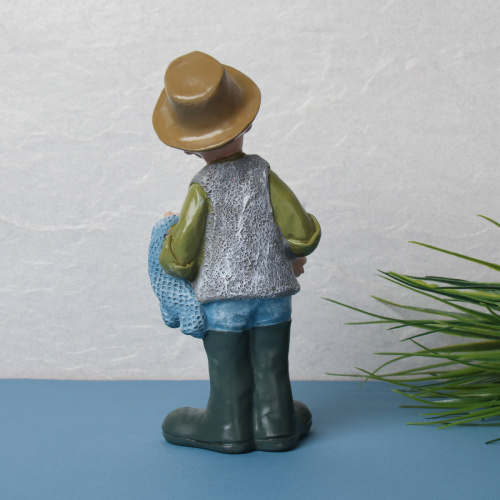 Фигурка Рыбак 16 см / 2053 /уп 72/