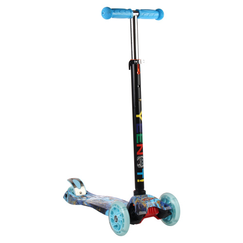 Самокат трехколесный для детей от 3-х лет Yeenot GT4108P38, нагрузка до 50кг, вес 2.3кг, светящиеся колёса PU116мм, цвет Подводный мир БК/уп10