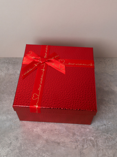 Коробка подарочная квадратная 3 штуки 19х19 см / 3403-A22-R /уп 36/красная