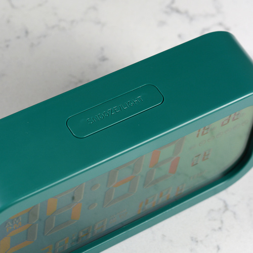 Часы настольные электронные 16x4x8 / 8788A /уп 60/