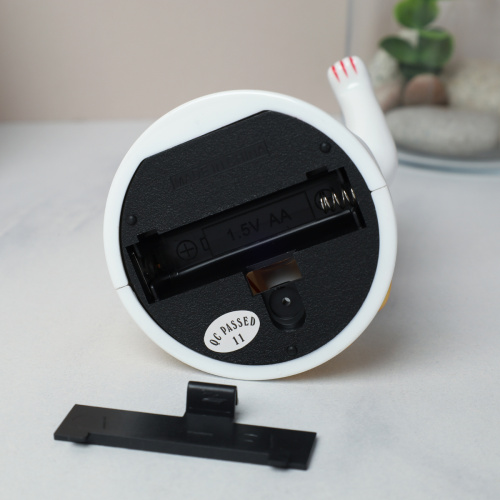 Фен-шуй сувенир Денежный кот 12 см белый / 45E /уп 240/Манэко-кот