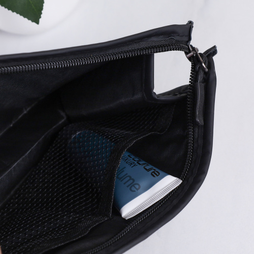 Косметичка 22х14,5х5 см / GENA-28 / черная 690491