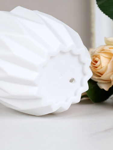 Кашпо пластик 9,5х8,3 см / S-913 /уп 396/